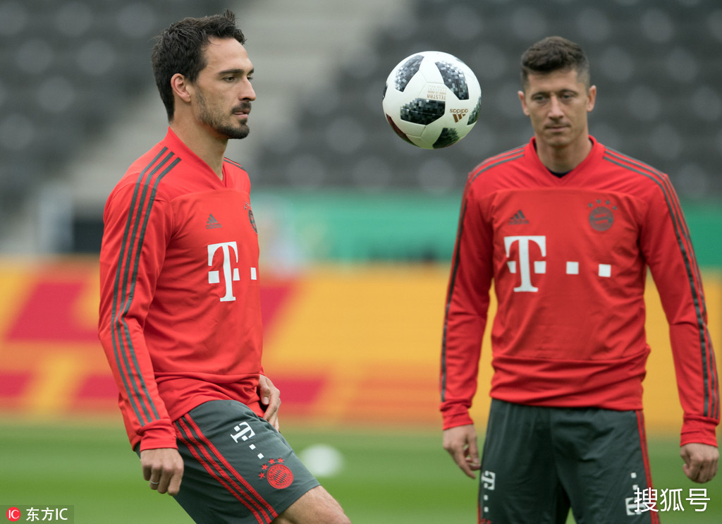 九游体育-利物浦开出创纪录报价挖走球星