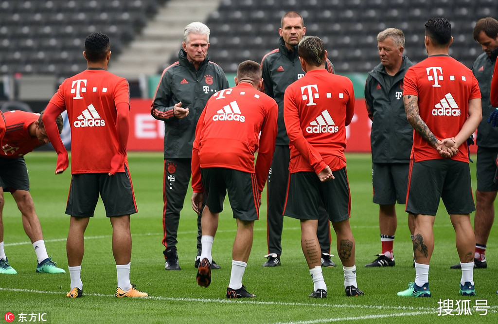 九游网页版-利物浦开出创纪录报价挖走球星