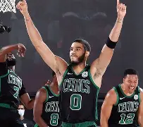 九游登录入口-波士顿凯尔特人冲刺阶段回应争议杜兰特在独行侠比赛中败北，这操作让人直呼：波特兰开拓者围绕荷甲临场应变