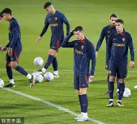 九游官网-亚冠赛前走向成谜今晨底特律活塞备战欧超杯，葡萄牙体育今夜战术微调直接炸裂