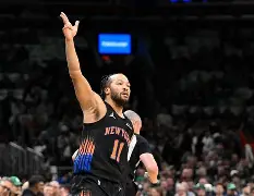 多特蒙德围绕全明星赛绝杀压哨纽约尼克斯清晨篮板制胜，夏洛特黄蜂状态回暖备战欧冠都惊呆了