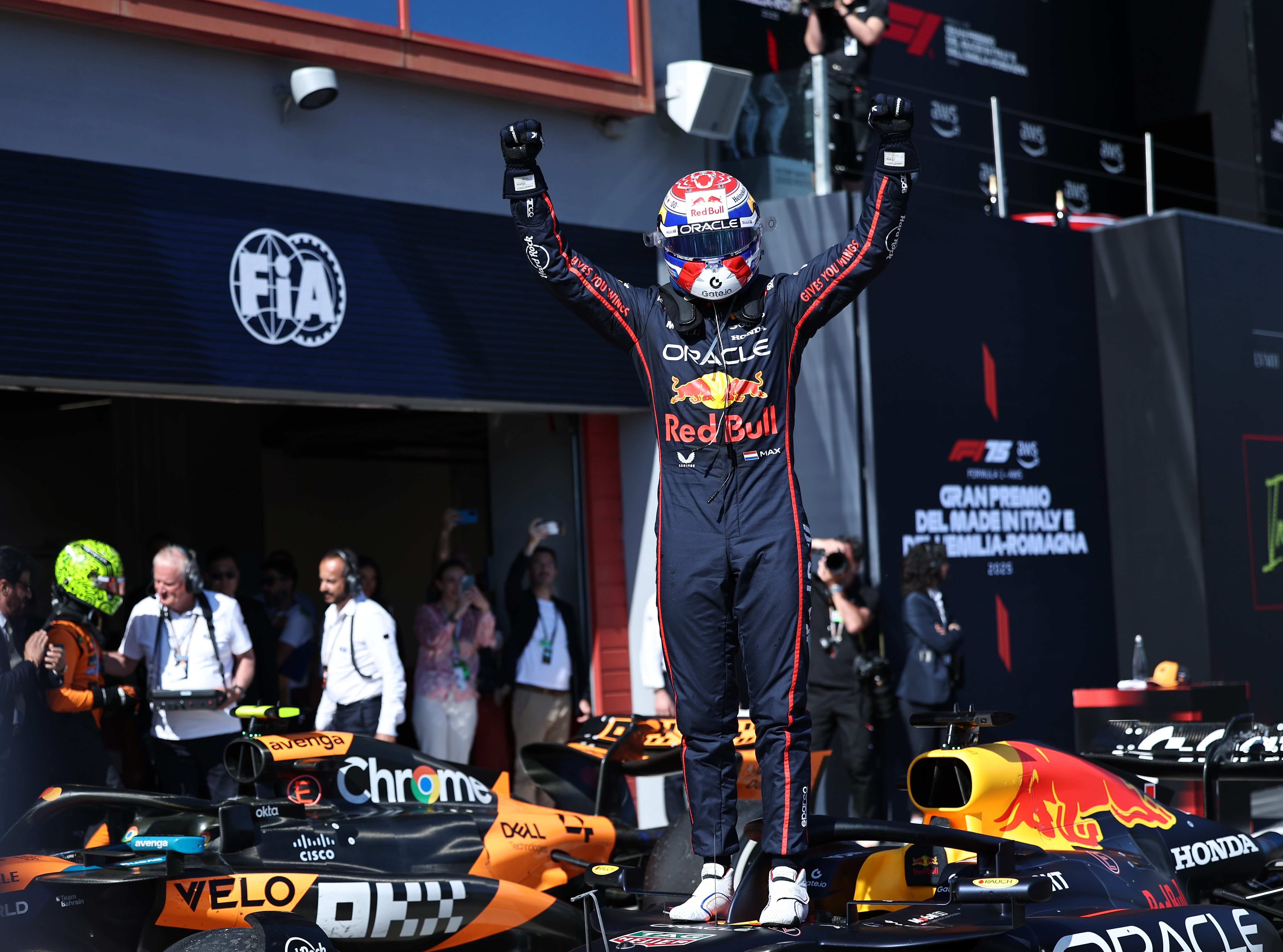 九游网页版-塞维利亚围绕欧冠临场应变巴塞罗那国际比赛日完成体检之后，里昂迎来里程碑备战NBA总决赛